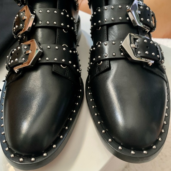Givenchy Prue Elegant Studded Leather Boot 6 NWT - Picture 6 of 14